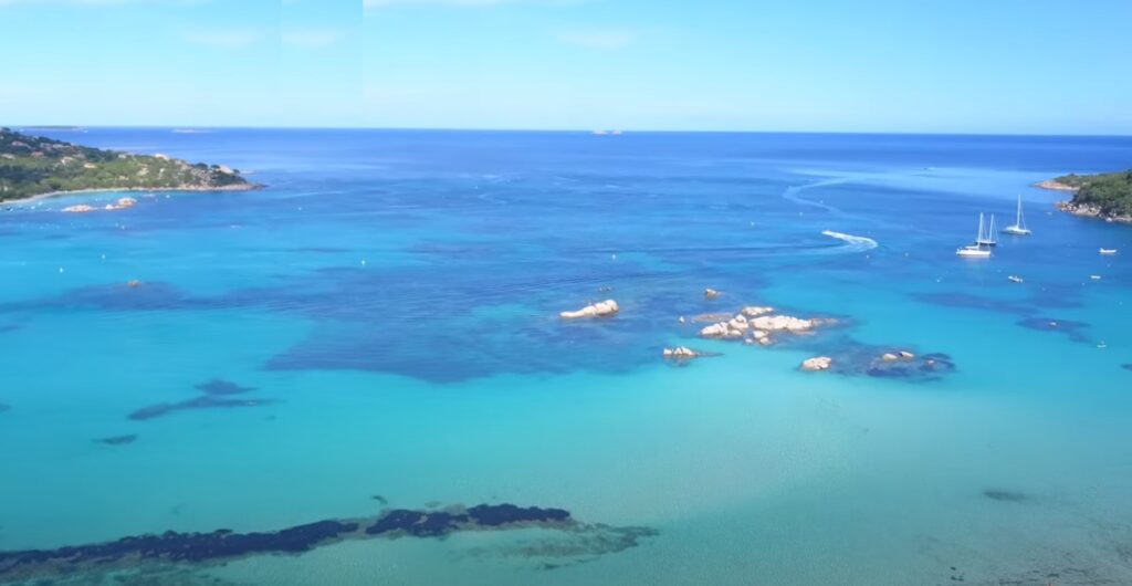 Les campings en bord de mer en Corse : des vacances en plein cœur de la nature